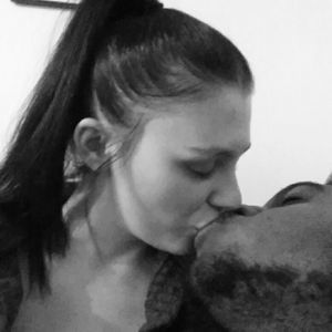 Meet your Posher, Alexandra